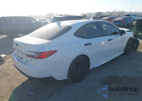 2025 Toyota Camry Se из США, поврежденный, VIN 4T1DAACKXSU037534